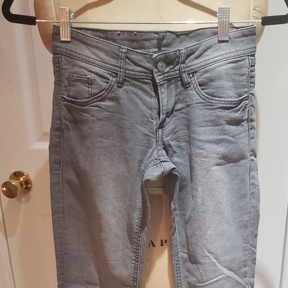 Skinny jeans